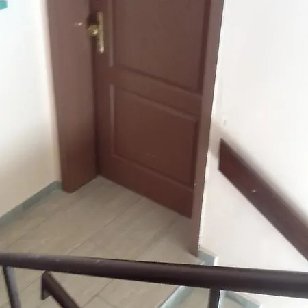 Apartament Chernomorska 13 Rawda